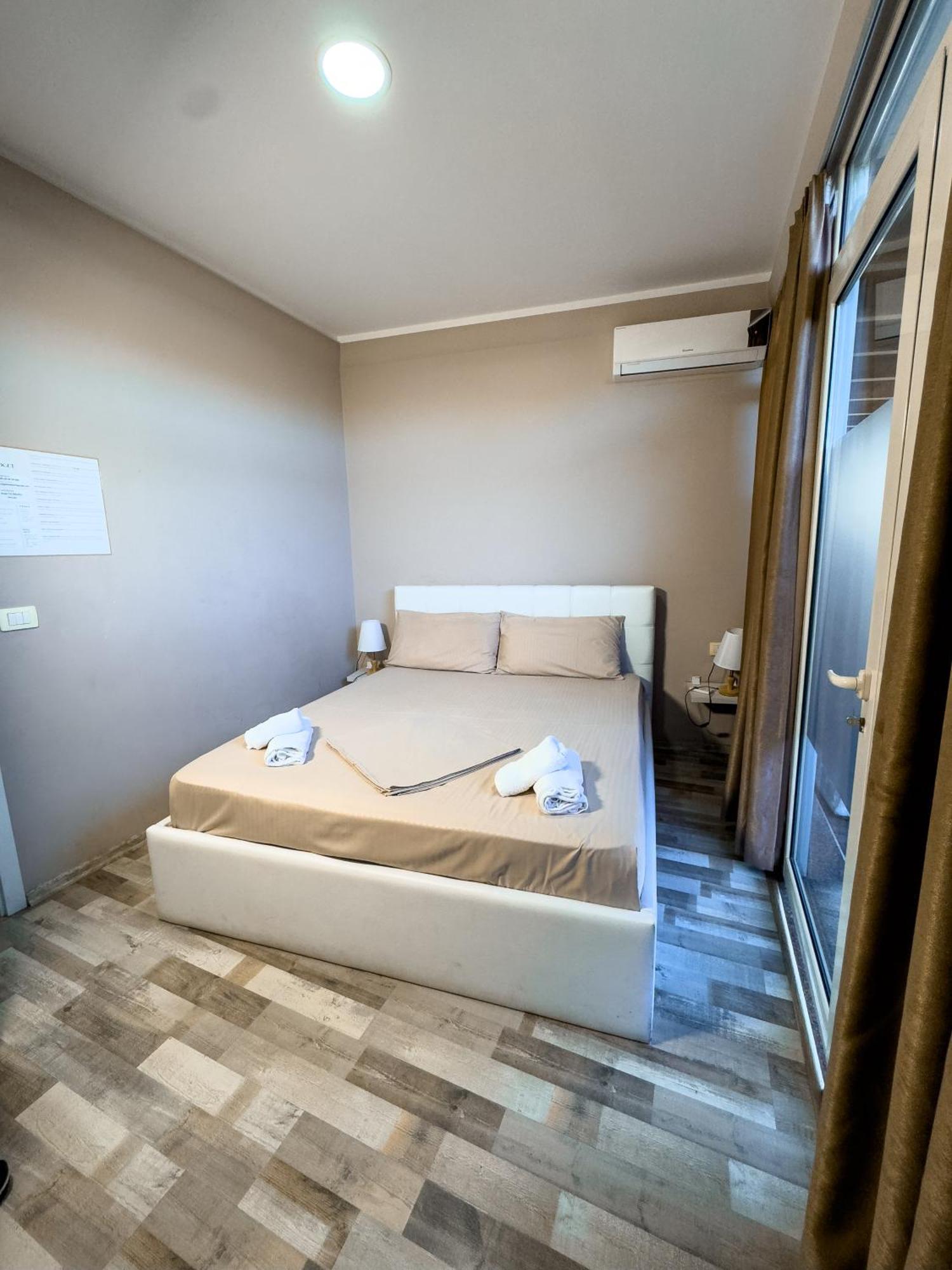 Shkodra Budget Hotel Eksteriør billede